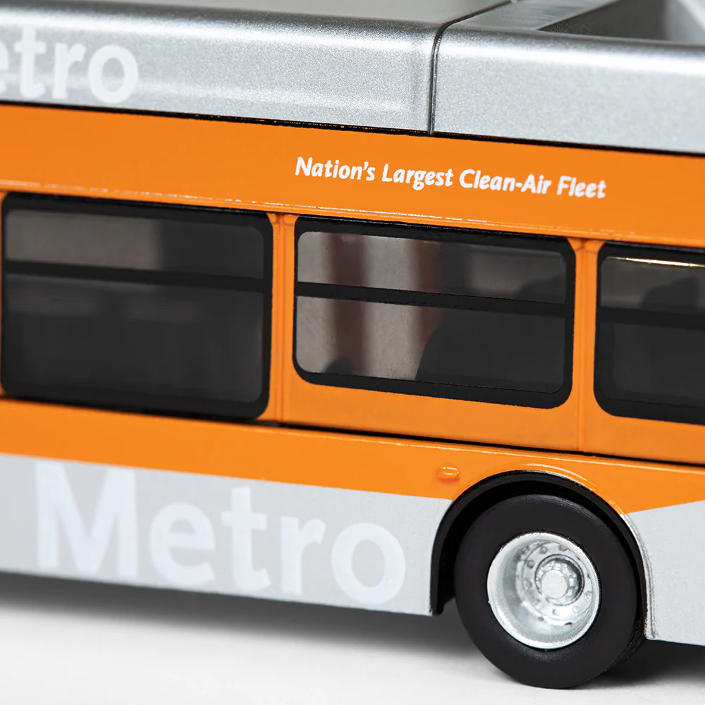 Metro Local Diecast Bus - Image 4